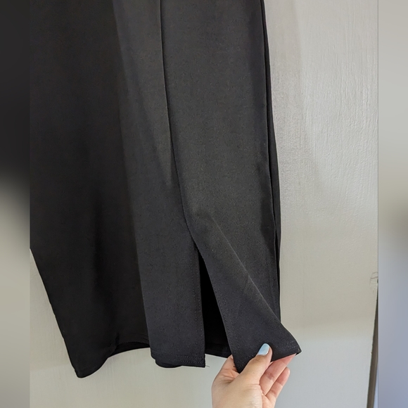 Nasty gal v-neck slit mini dress black size 6 NWT - Picture 2 of 3